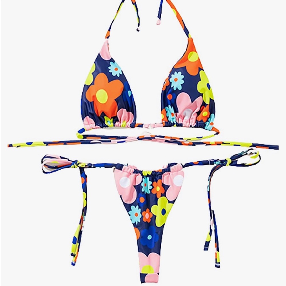 Floral thong bikini